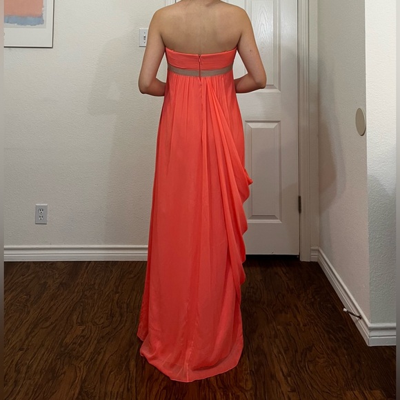 BCBG Maxazaria Strapless Coral Pink Long Formal Maxi Dress Gown Size 6 - Picture 4 of 16